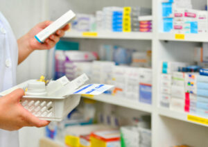 Controale la funizorii de servicii medicale si medicamente | Sanctiuni pentru farmacii